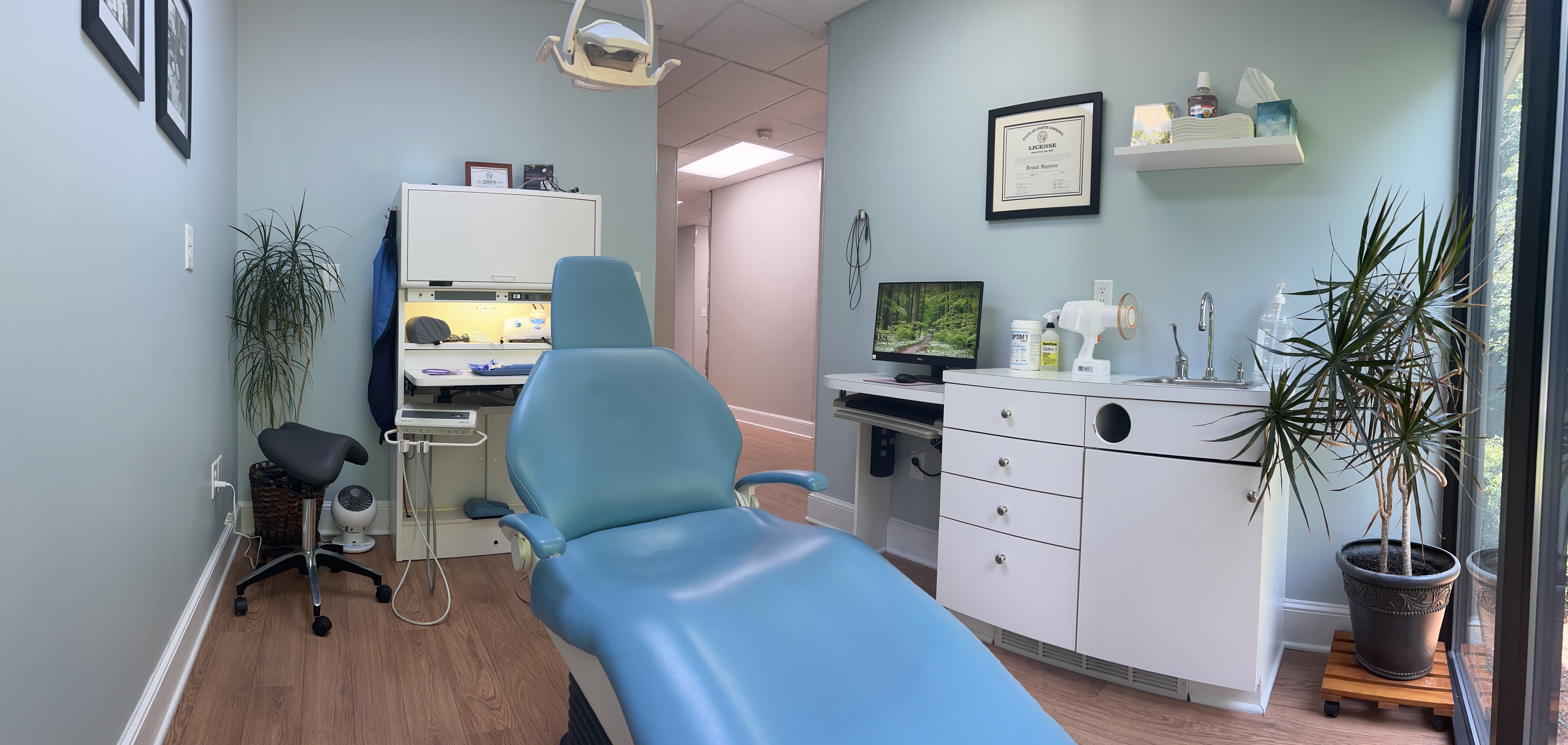 Dr. Nicole at Mani Dental Family Practice in Elkin, NC, provides dental crowns and bridges for a natural, strong smile.